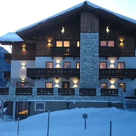 Berghof Apartment *