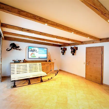 Berghof Apartment Saalbach